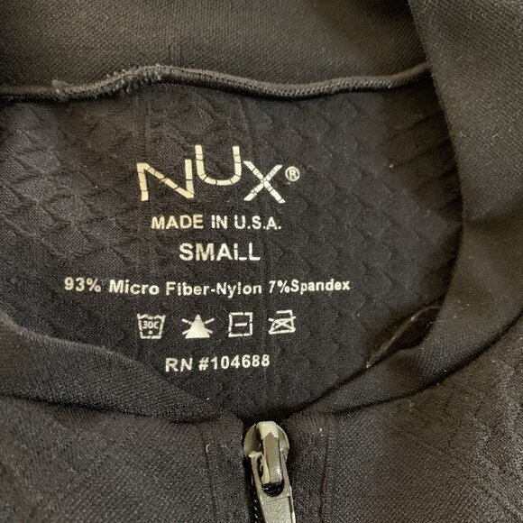 Nux Black Seamless Zip Sweater Small Fitted Athleisure Textured Long Sleeve - Picture 3 of 3